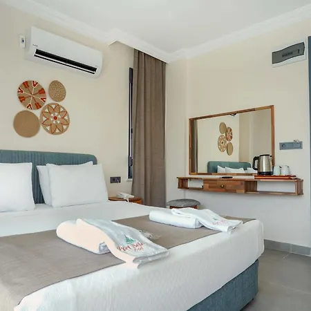 Port Selene Hotel *