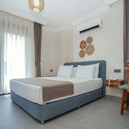Port Selene Hotel *