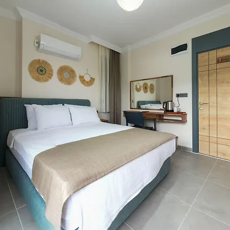 Hotel Port Selene *